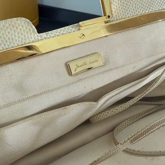 Vintage Judith Leiber cream & gold oversized designer clutch bag - Picture 3 of 9